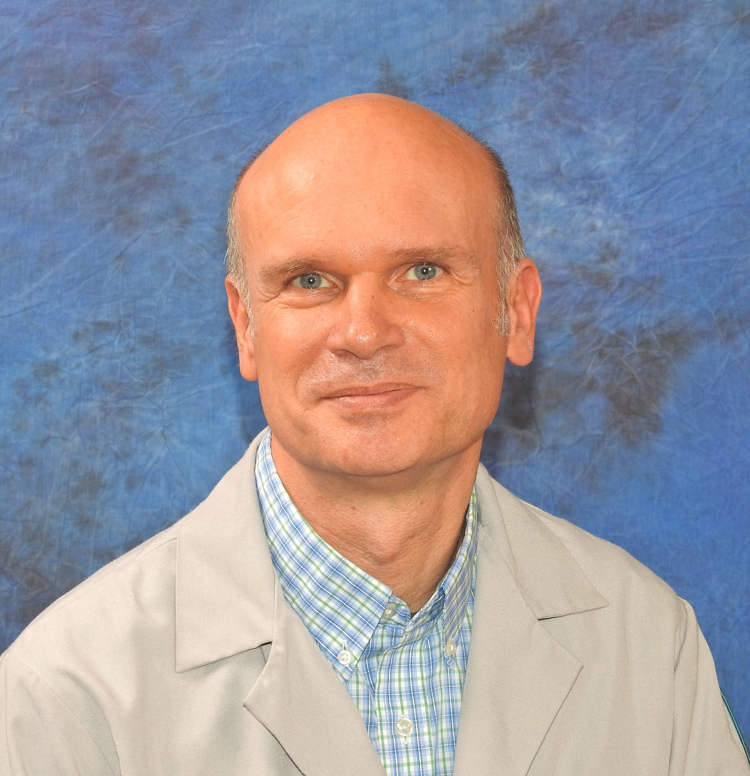 Joerg Albrecht, MD